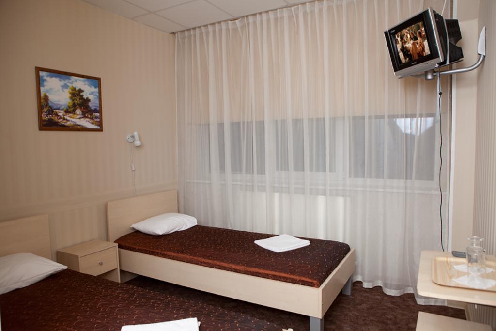 Eurohotel Maardu Rum bild